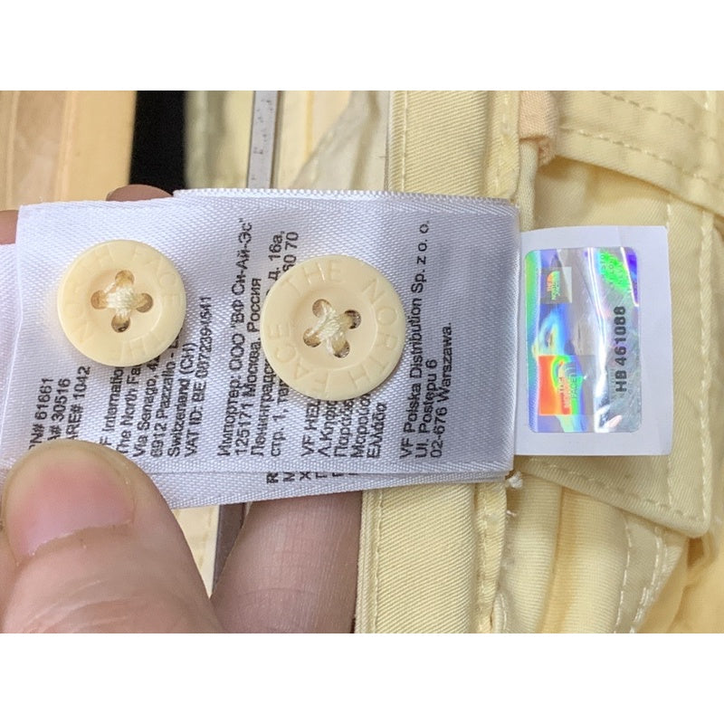 THE NORTH FACE 女生 鵝黃色 短褲 8號