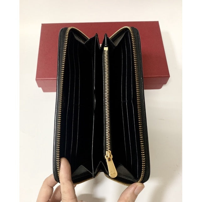 FERRAGAMO 全黑壓紋 真皮長夾 有盒有卡 保證正品