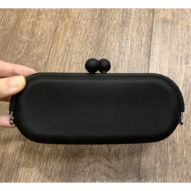 Big Bang one of a kind 周邊商品 矽膠 口金珠扣包