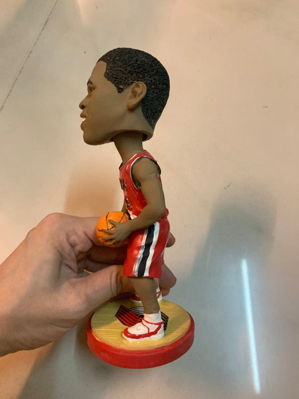 CHANNING FRYE 2008 collectors edition搖頭公仔