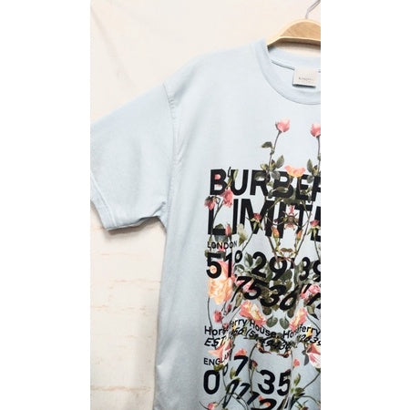 BURBERRY 8037468 淡藍黑字logo花朵 棉T 保證正品
