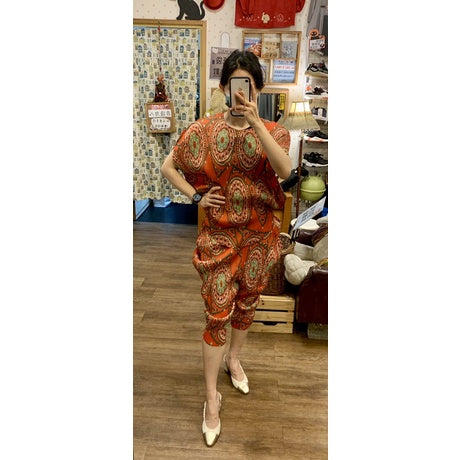 E-FONG 皺摺 印花 彈性伸縮 氣球上衣 全新品 三宅 PP