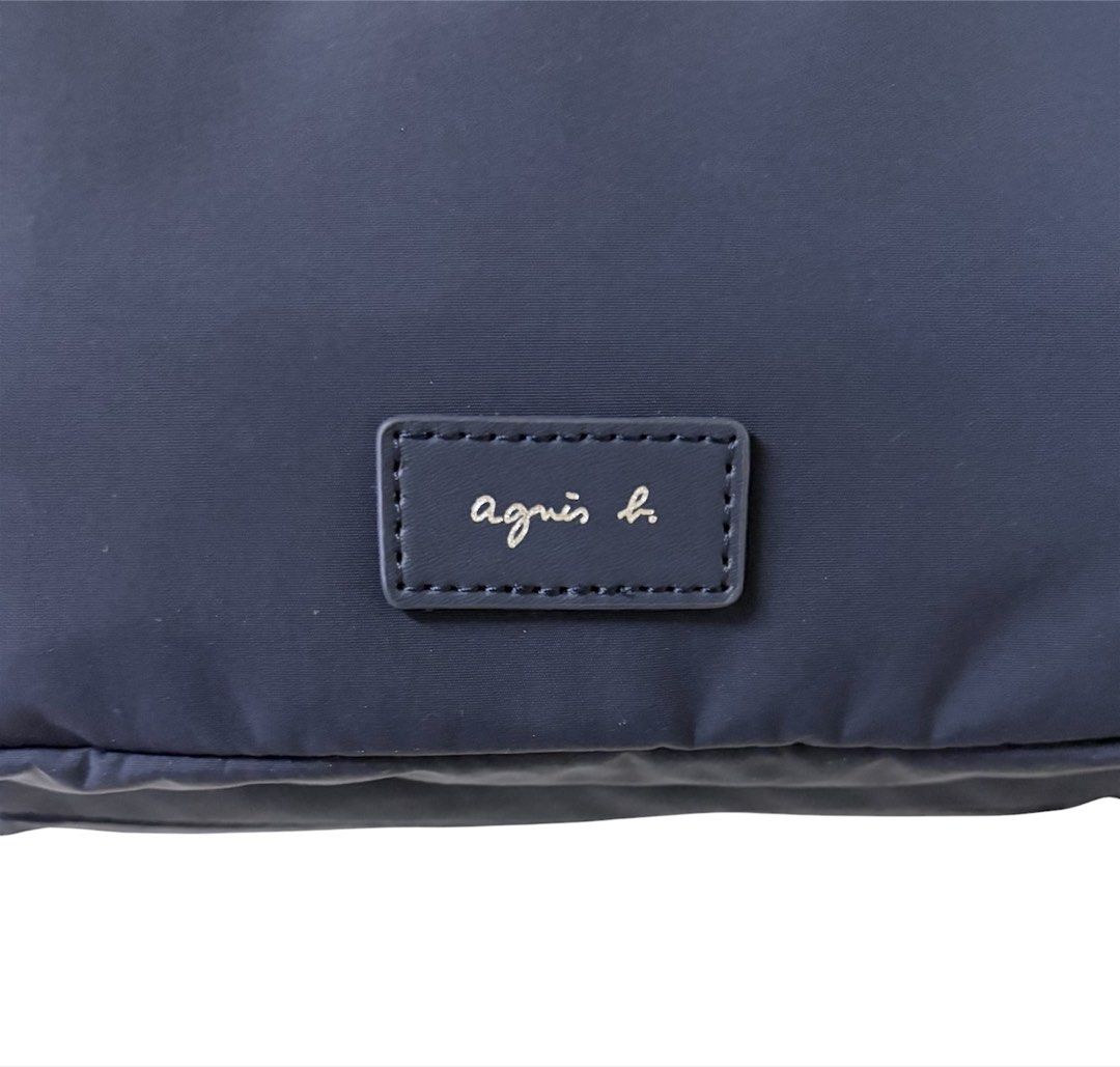 近新品❗️❗️❗️AGNES B. VOYAGE 深藍色 尼龍 LOGO 多口袋斜背包 保證正品