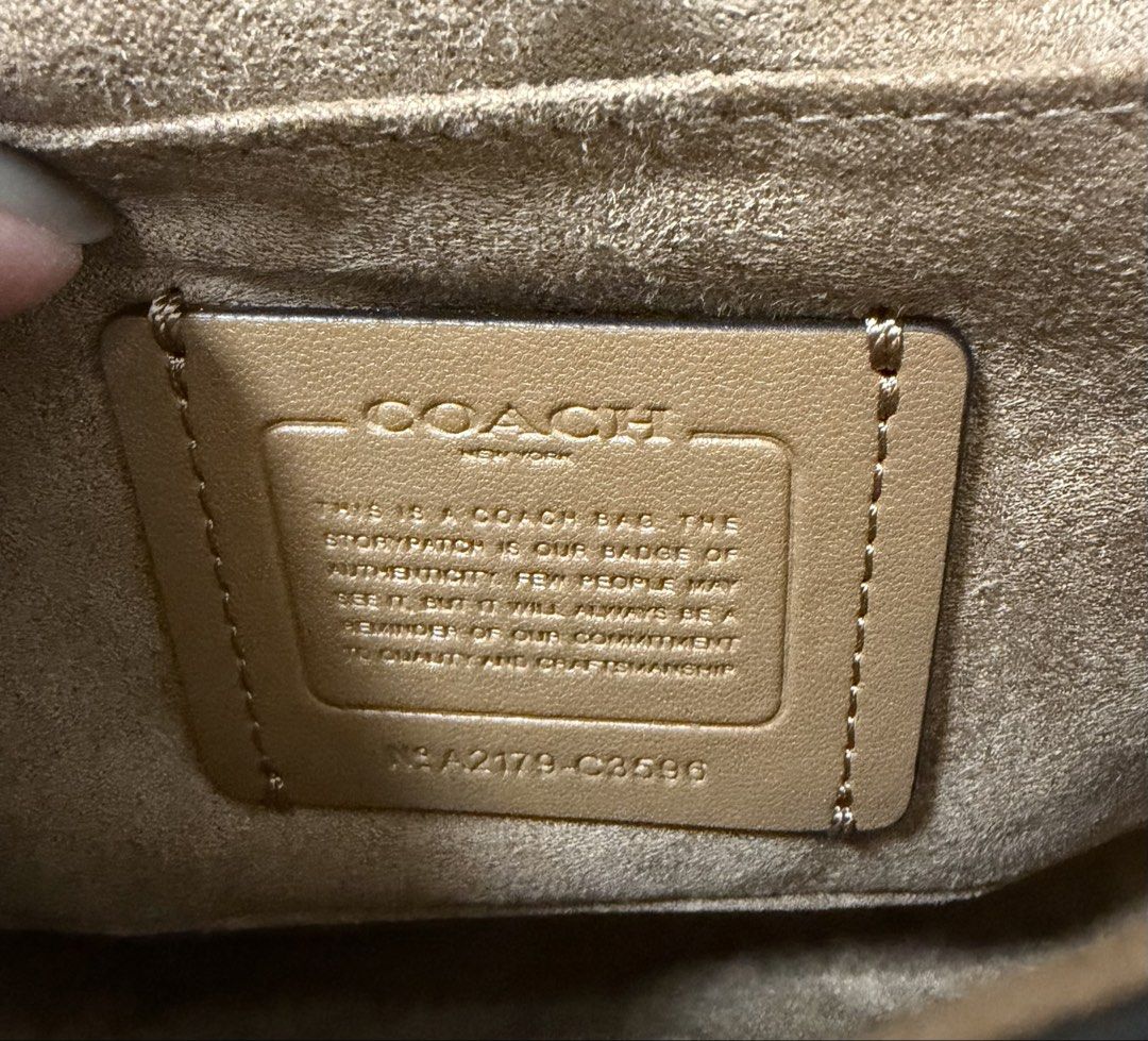 近新品❗️ ❗️ ❗️ COACH 杏色 粉色 拼接 馬鞍包 斜背包 保證正品