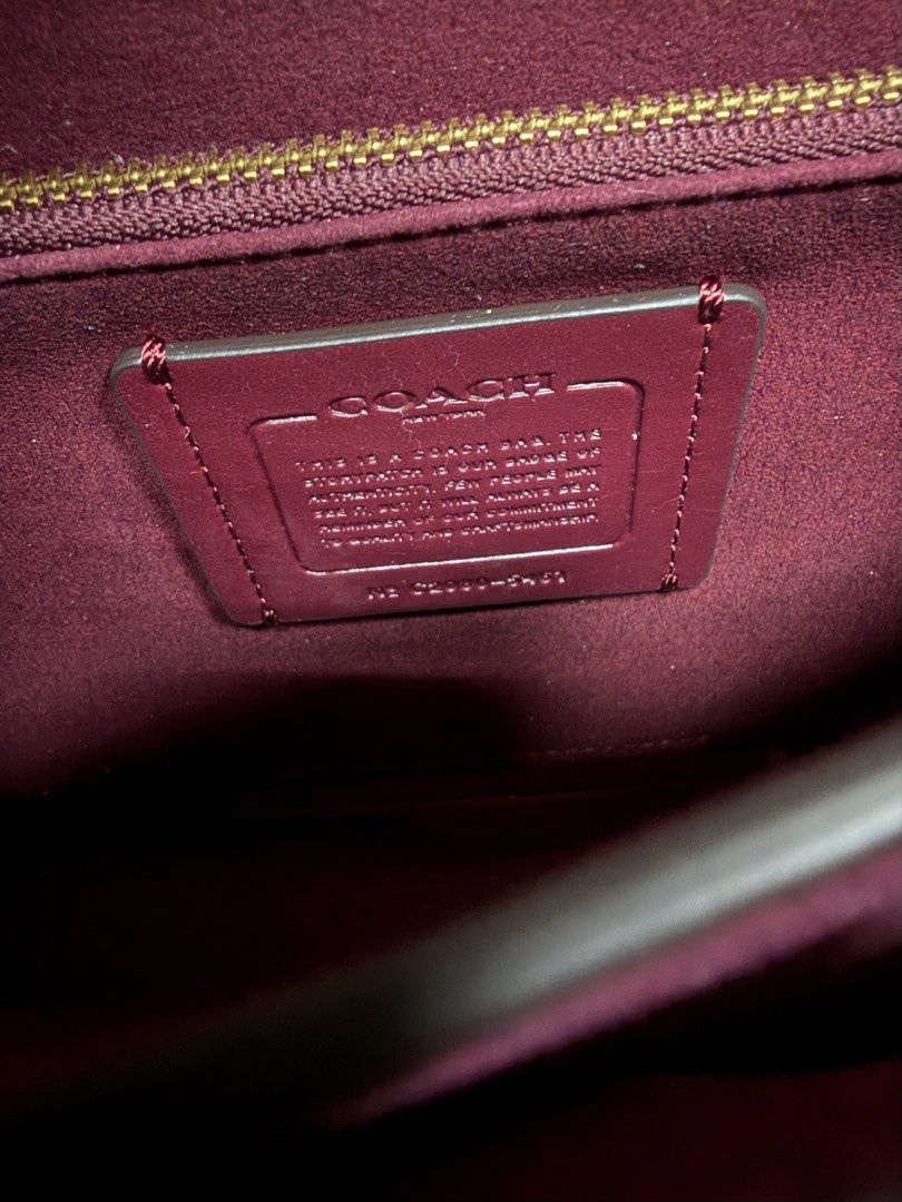 COACH X GUANG YU 中國藝術家 廣煜 聯名款 HUTTON 肩背 斜背包 保證正品