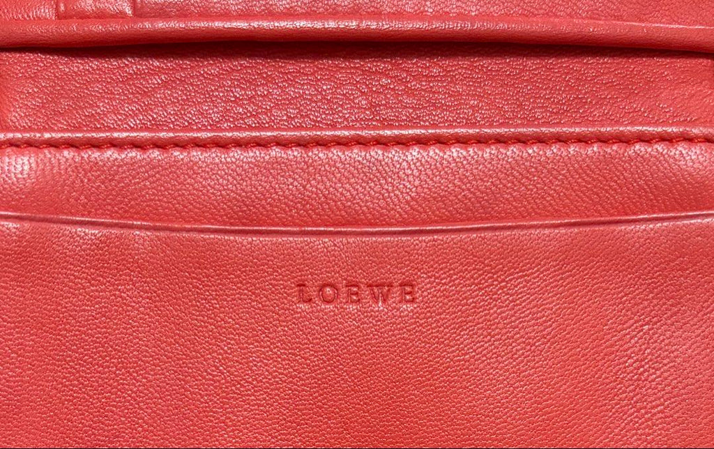 LOEWE 淡紅色 扣式 卡夾 保證正品