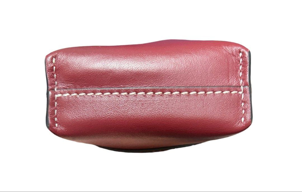 LOEWE 酒紅色 磁吸 手機 斜背包 保證正品