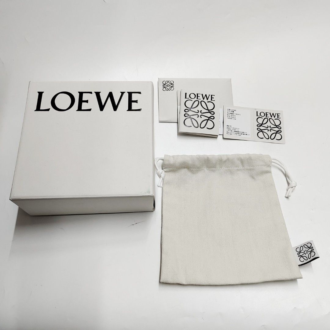 LOEWE 鑰匙圈 吊飾 昆蟲 綠色 可愛 牛皮 真皮 保證正品