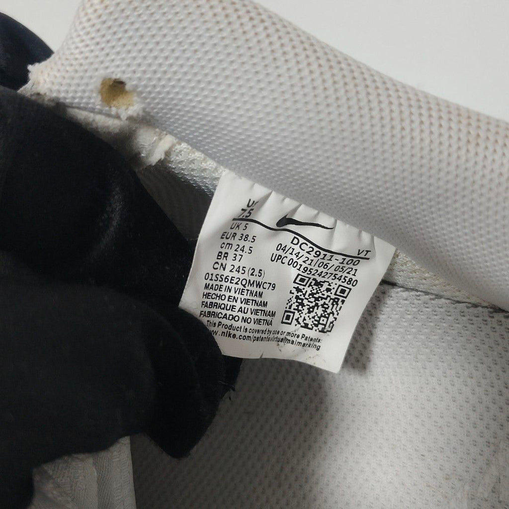 NIKE 鞋 白色 38.5號 保證正品