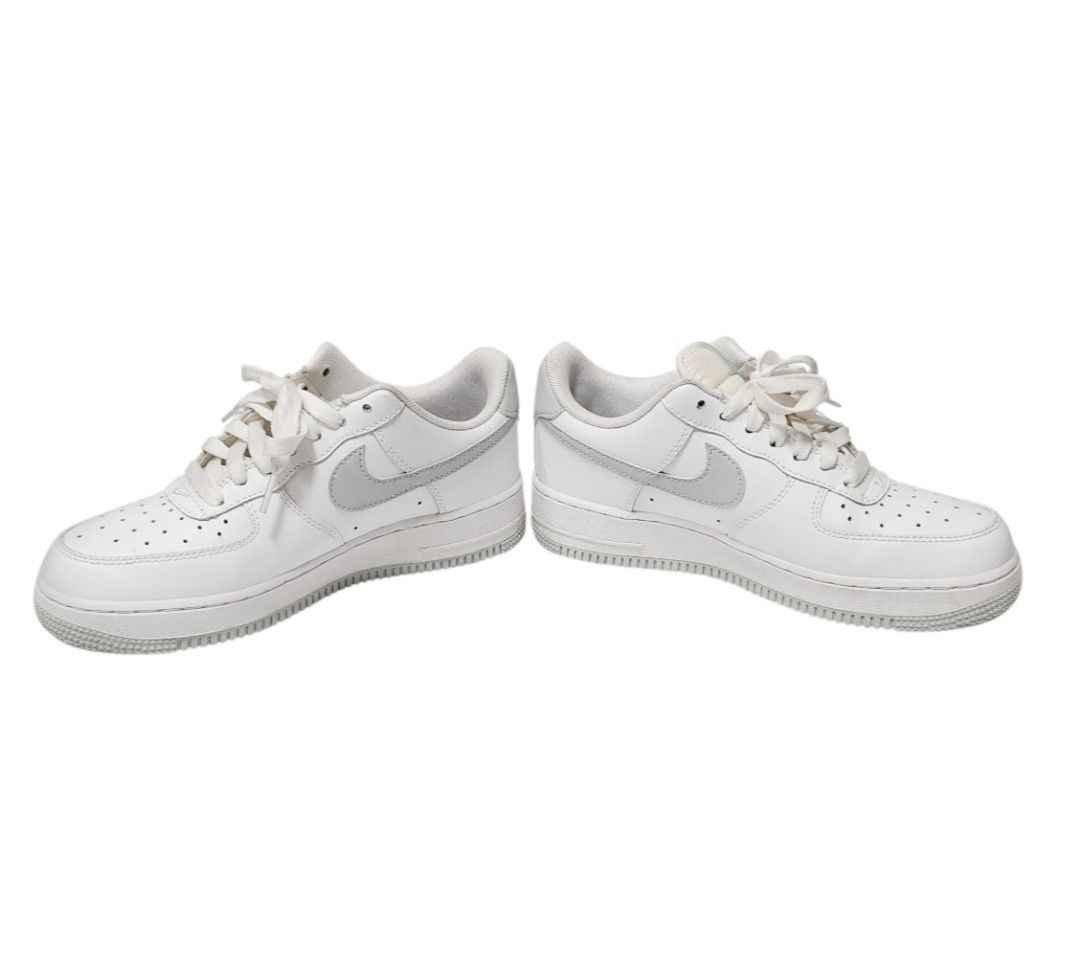 NIKE 鞋 白色 38.5號 保證正品