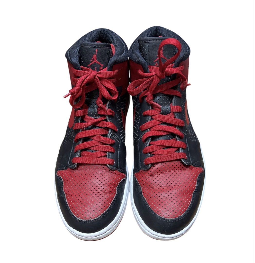 ⚠️請詳閱商品描述❗️NIKE AIR JORDAN 1 ALPHA 8孔 黑紅 MID 保證正品 NT$1,280