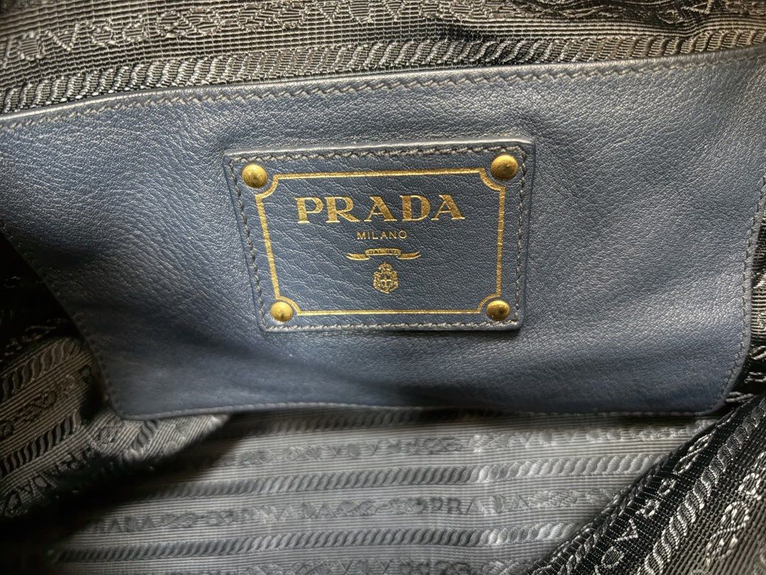 PRADA 深藍色 荔枝紋 牛皮 手提 肩背包 保證正品