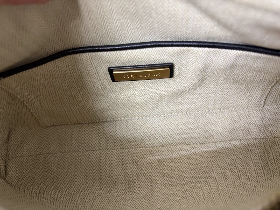 近新品❗️❗️❗️TORY BURCH 黑色 菱格紋 肩背 腋下 包 保證正品