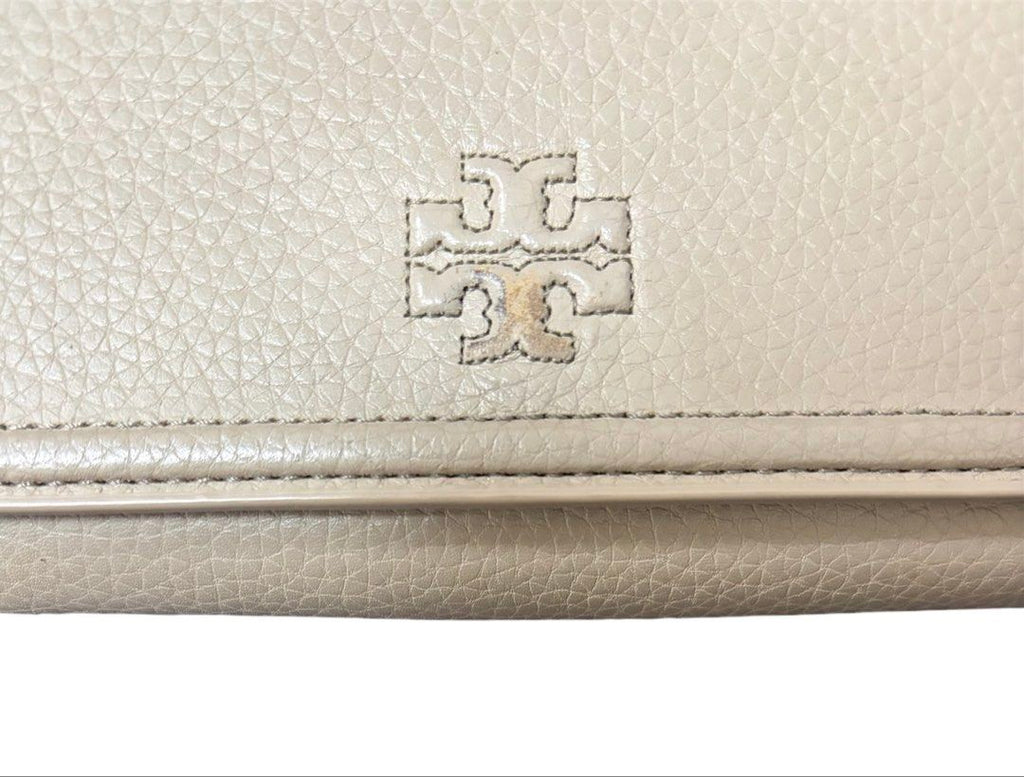 &nbsp;TORY BURCH 灰色 WOC 斜背包 保證正品