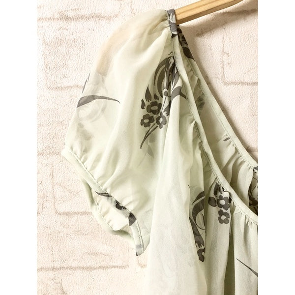 AGNES B. 淺綠色 雪紡 花朵 上衣 全新 吊牌在 保證正品