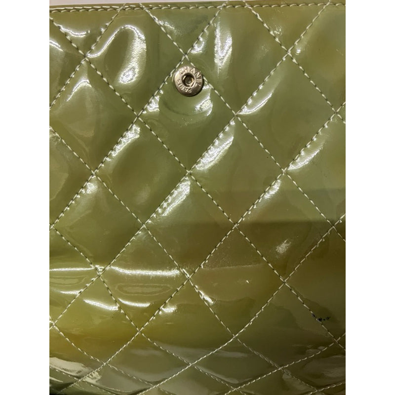CHANEL 香奈兒 漆皮 扣式長夾 綠色 保證正品