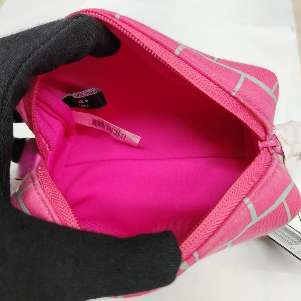 MARC JACOBS 小包 化妝包 粉紅色 保證正品