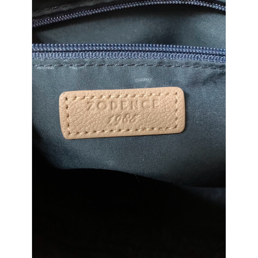 ZODENCE PAULINE 進口真皮短肩背斜背包 卡其色