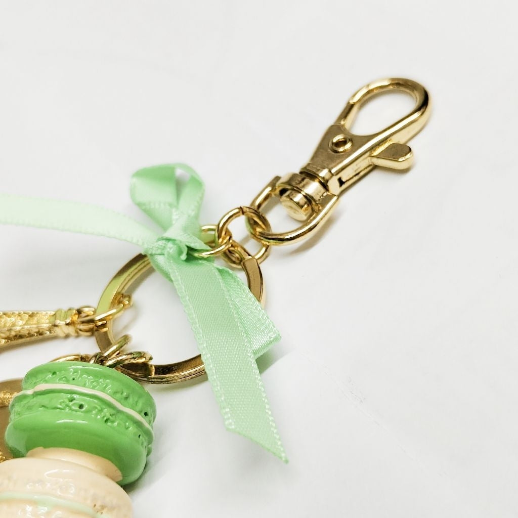 Laduree 馬卡龍 綠色 緞帶 巴黎鐵塔造型 鑰匙圈 吊飾 保證正品