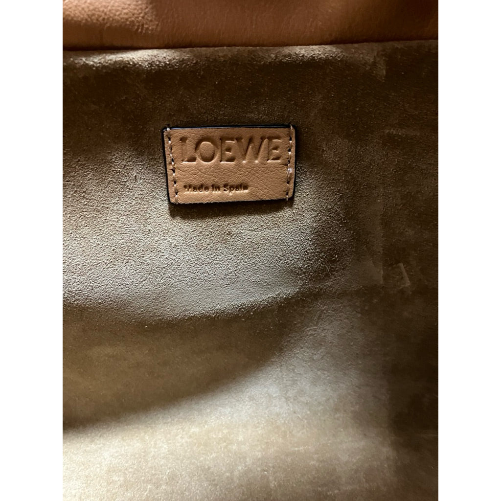 大全配！！！LOEWE FLAMENCO 中型納帕小牛皮包 保證正品
