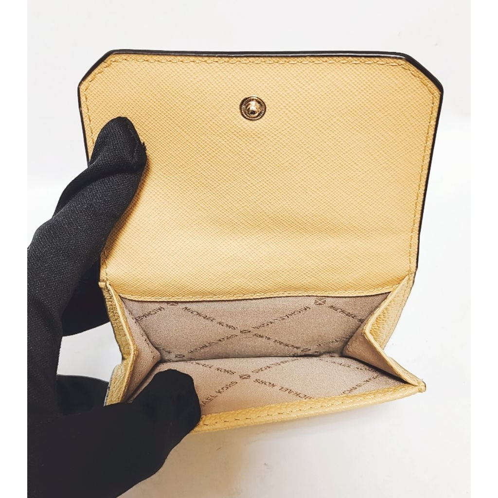Michael Kors MK 短夾 鵝黃色 保證正品
