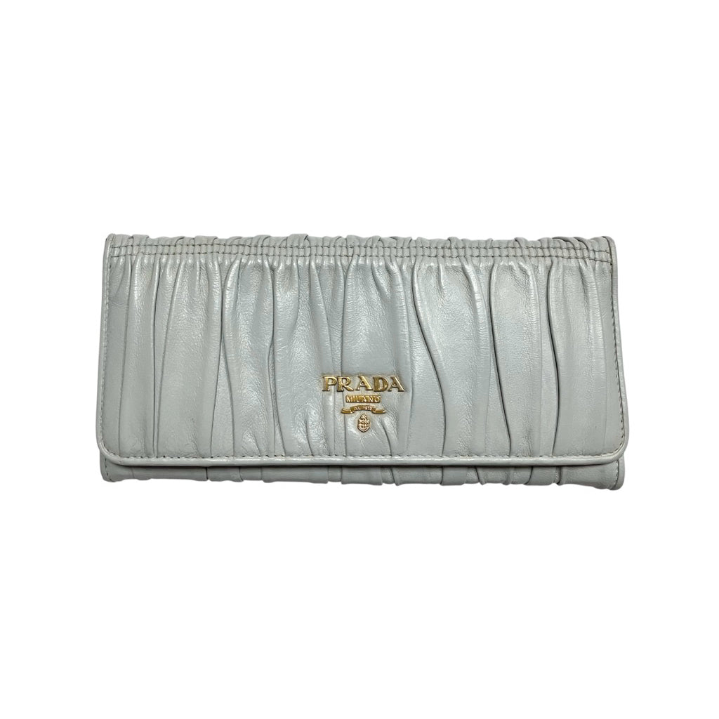 PRADA 淡藍色 牛皮 皺摺 扣式長夾 保證正品
