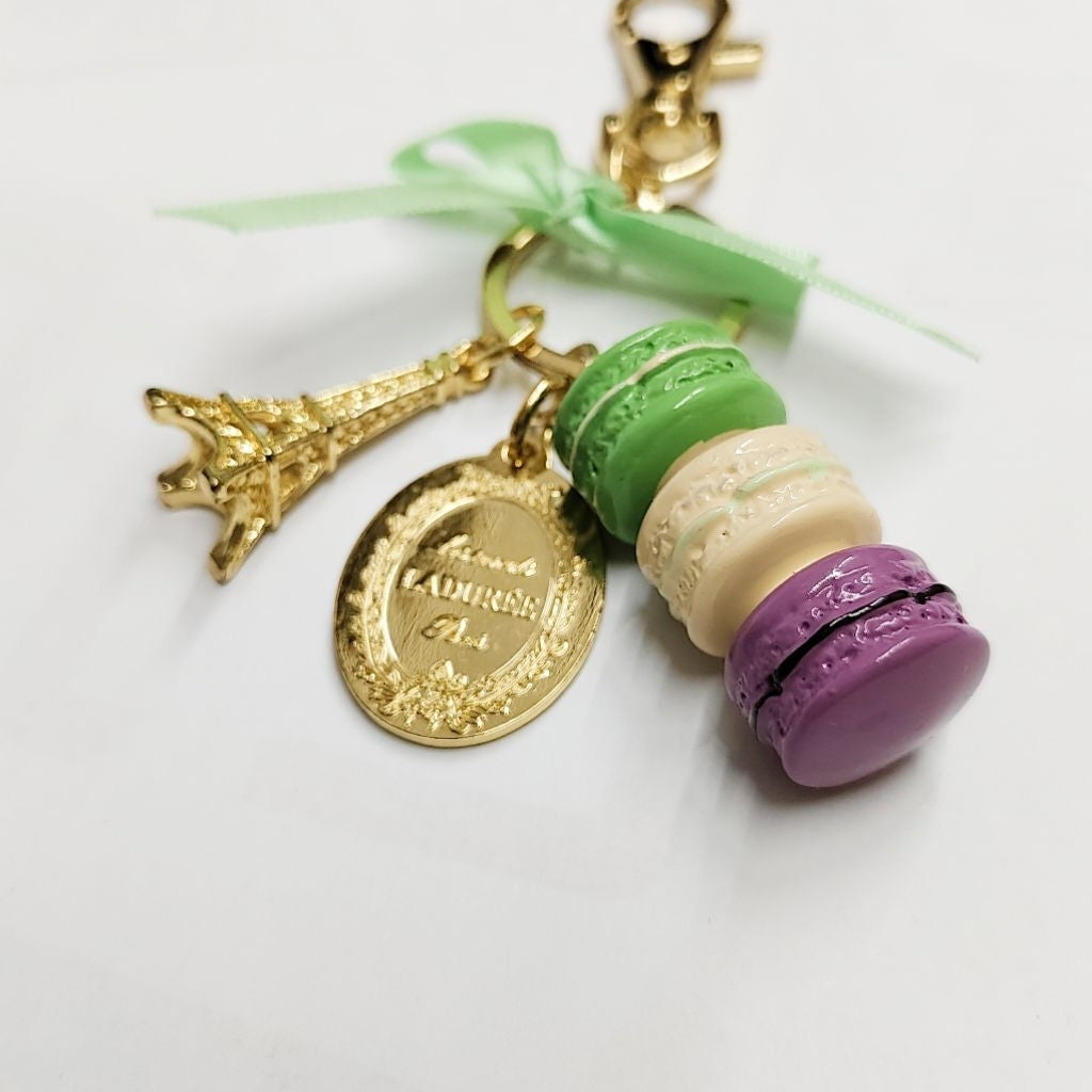 Laduree 馬卡龍 綠色 緞帶 巴黎鐵塔造型 鑰匙圈 吊飾 保證正品