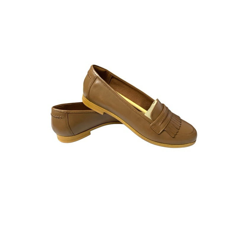CLARKS 全新女鞋 流蘇 英倫風 休閒 皮鞋