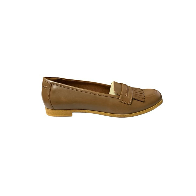 CLARKS 全新女鞋 流蘇 英倫風 休閒 皮鞋