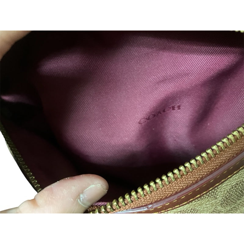 COACH 滿版LOGO 馬車 小腰包 保證正品