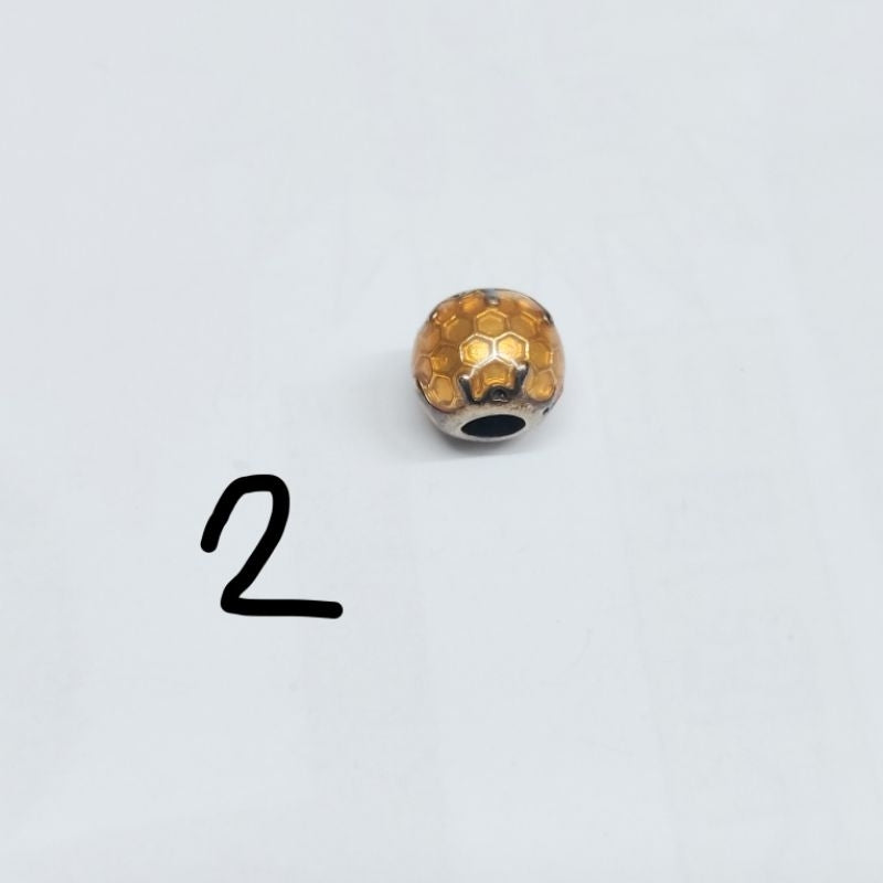 PANDORA 潘朵拉 潘多拉 串珠 蜂蜜球 洋裝 相機 圖騰 花朵 黑色 愛心 藤蔓 保證正品