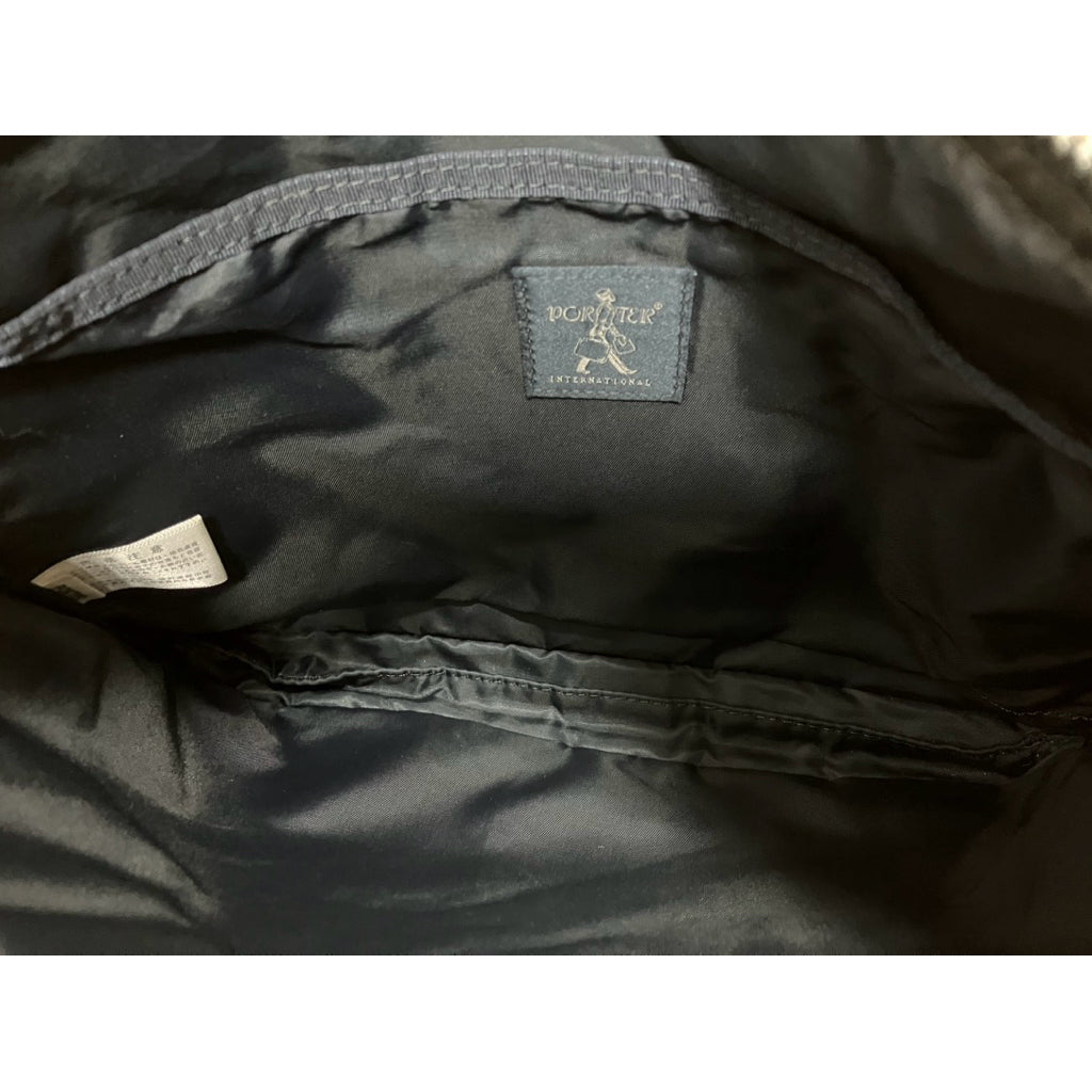 PORTER INTERNATIONAL 斜背包 扁包