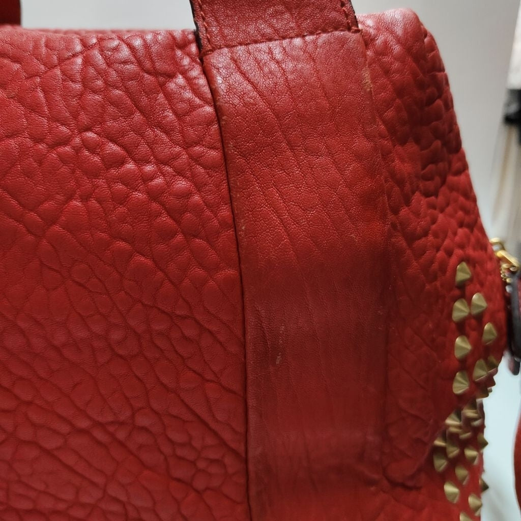 MCM 鉚釘 真皮 手提 斜背包 紅色 保證正品