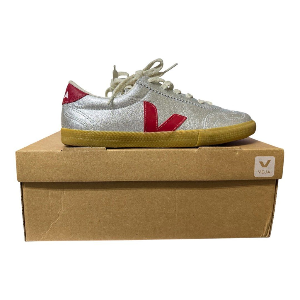 VEJA 銀色皮革 鞋 保證正品